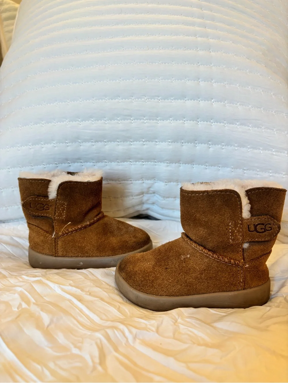 UGG Baby 2/3 Chestnut Suede Velcro Boot